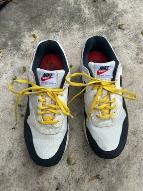 Limited Ed Nike Air Max 1 Sail Royal Tint, size 8.5